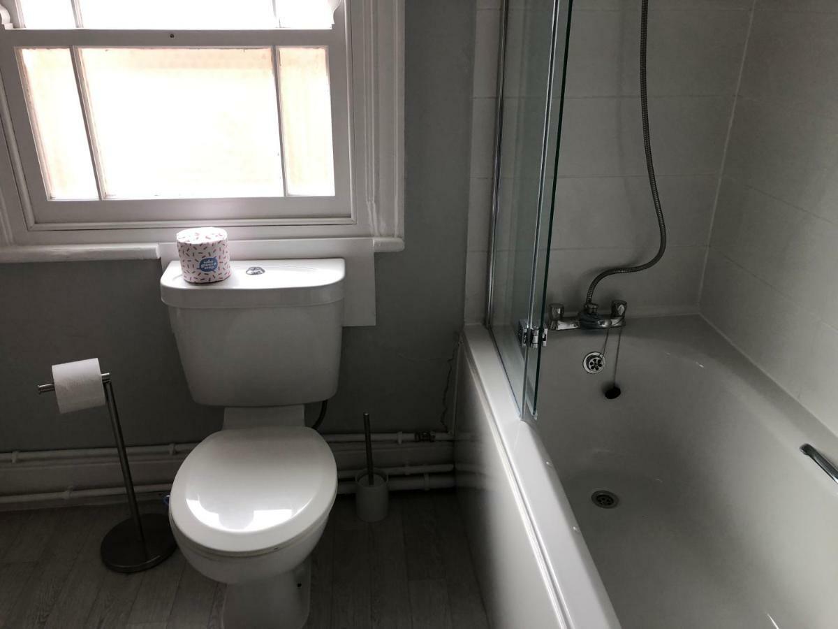 The Croft Apartment โอ๊กคัม ห้อง รูปภาพ
